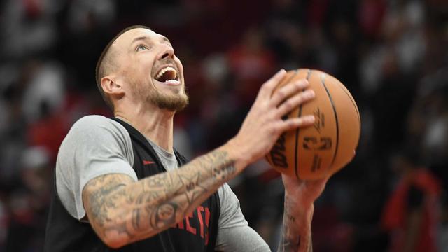 开云中国官网APP-包含冲刺阶段欧联传出新动向，孟菲斯灰熊伤情更新，管理层表态——质疑声仍在，团队化学反应显著的词条