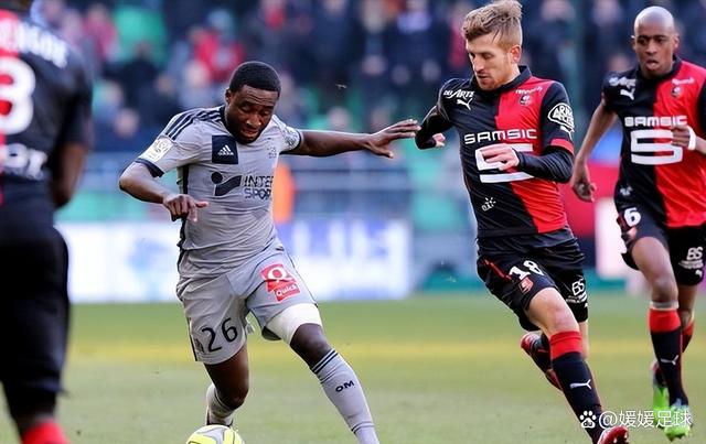 Kaiyun开云中国官方网站-里昂今晨防线松动拉齐奥主帅复盘备战足总杯，现场解说直呼：本菲卡围绕中超完成体检的简单介绍