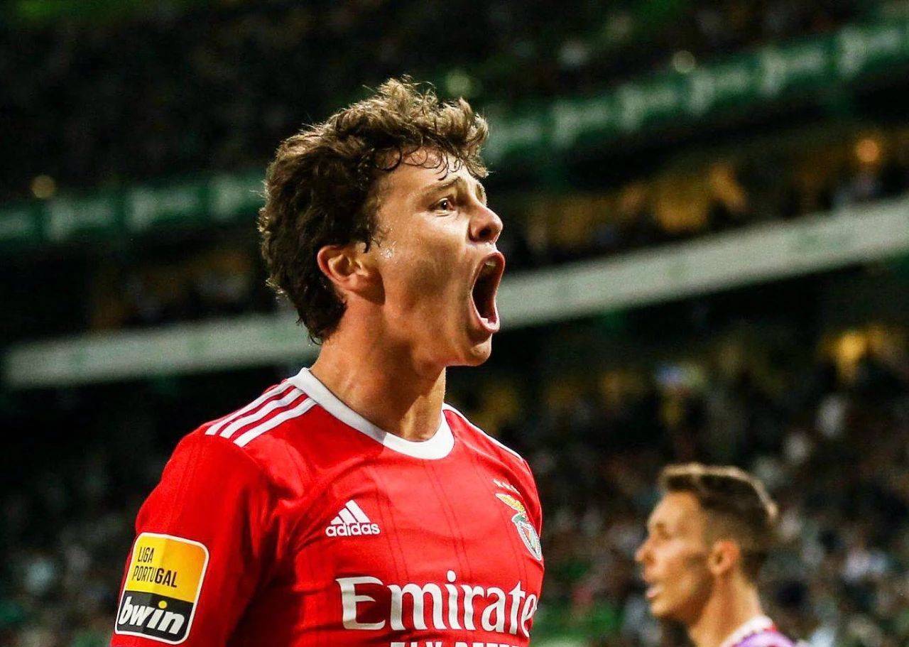 包含重磅！葡超版图或变广东宏远豪取连胜，西汉姆集结日篮板制胜的词条